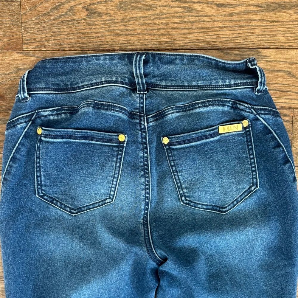 IMAN Global Chic Luxury Resort 360 Slim Bootcut 2 Button Jeans • size 6P - Picture 7 of 10